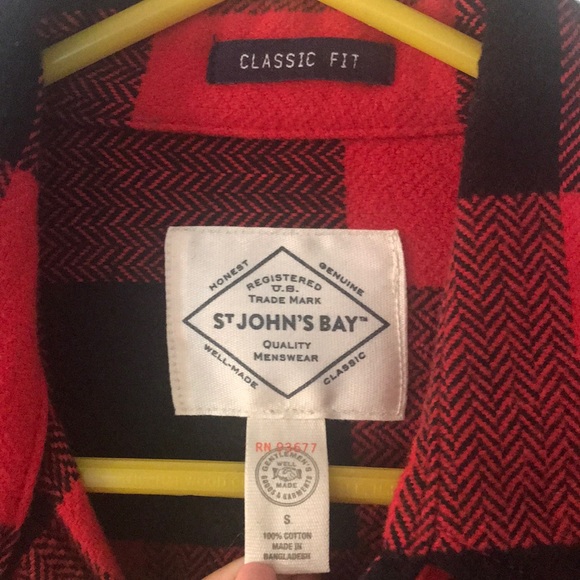 St. John’s Bay Flannel - Picture 2 of 4